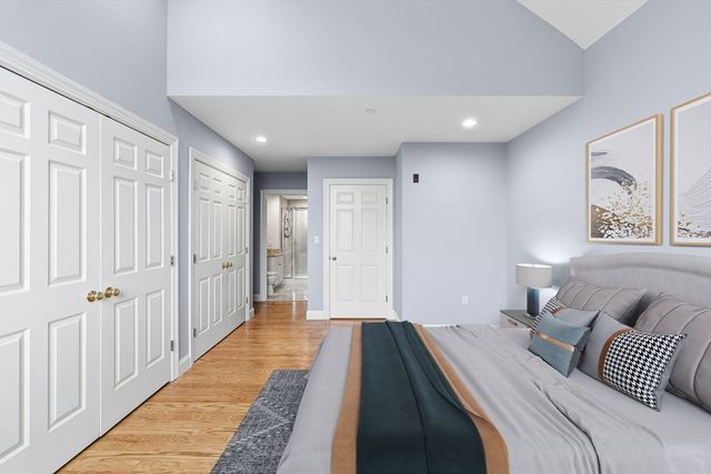 65 Chelsea St 404, Boston, MA 02129