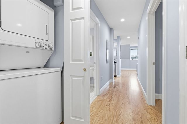 65 Chelsea St 404, Boston, MA 02129