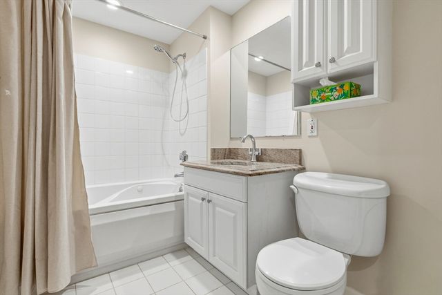 65 Chelsea St 404, Boston, MA 02129