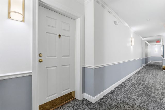 65 Chelsea St 404, Boston, MA 02129