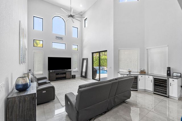 735 NW 124TH Avenue, Coral Springs, FL 33071