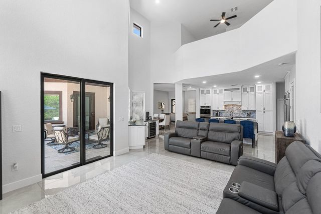 735 NW 124TH Avenue, Coral Springs, FL 33071