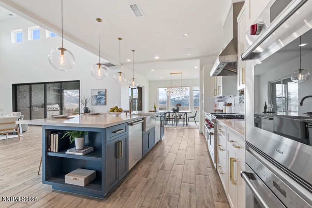 Image 16 of property listing at 2250 Eagle Bend Court, Reno, NV 89523