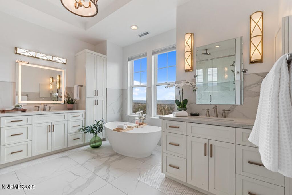 Image 27 of property listing at 2250 Eagle Bend Court, Reno, NV 89523