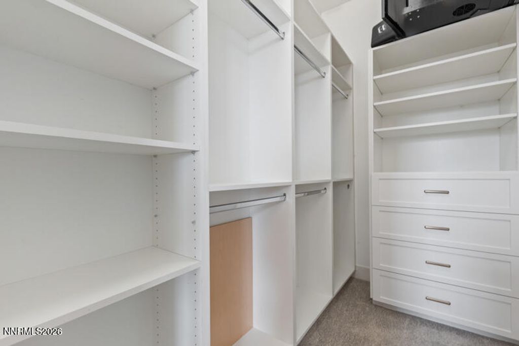 Image 31 of property listing at 2250 Eagle Bend Court, Reno, NV 89523