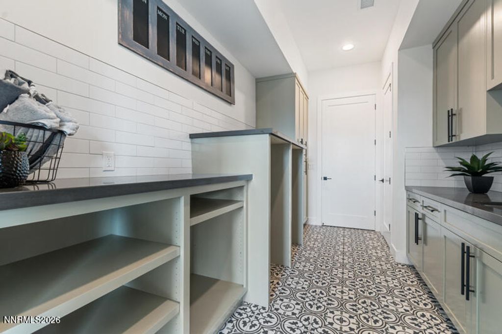 Image 48 of property listing at 2250 Eagle Bend Court, Reno, NV 89523