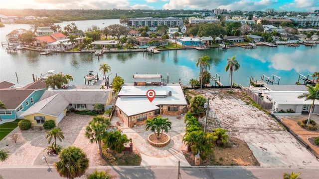 357 LA HACIENDA DRIVE, Indian Rocks Beach, FL 33785