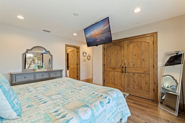 357 LA HACIENDA DRIVE, Indian Rocks Beach, FL 33785