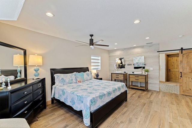 357 LA HACIENDA DRIVE, Indian Rocks Beach, FL 33785