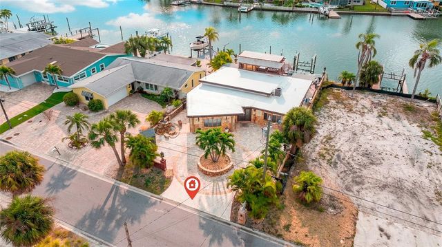 357 LA HACIENDA DRIVE, Indian Rocks Beach, FL 33785