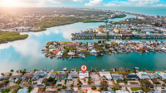 357 LA HACIENDA DRIVE, Indian Rocks Beach, FL 33785