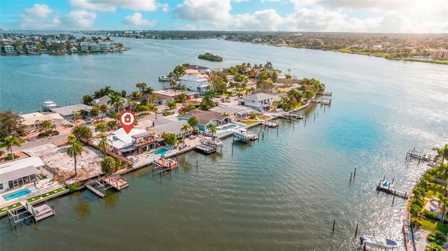 357 LA HACIENDA DRIVE, Indian Rocks Beach, FL 33785