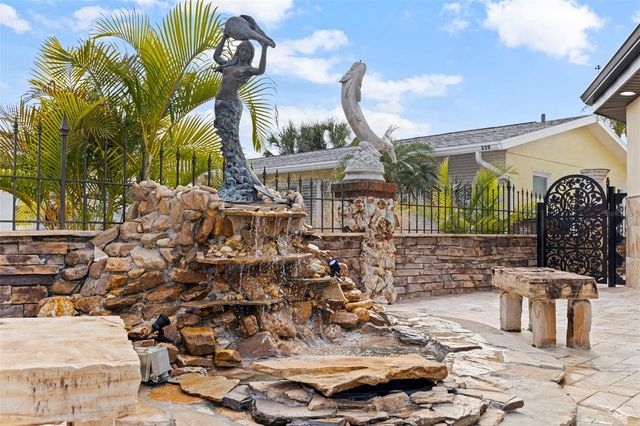 357 LA HACIENDA DRIVE, Indian Rocks Beach, FL 33785