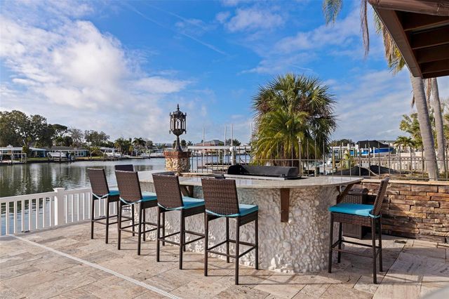 357 LA HACIENDA DRIVE, Indian Rocks Beach, FL 33785