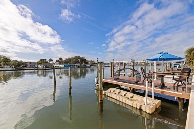 357 LA HACIENDA DRIVE, Indian Rocks Beach, FL 33785