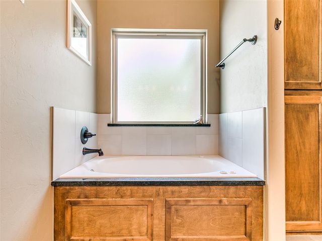 16101 SE 82nd Street, Choctaw, OK 73020
