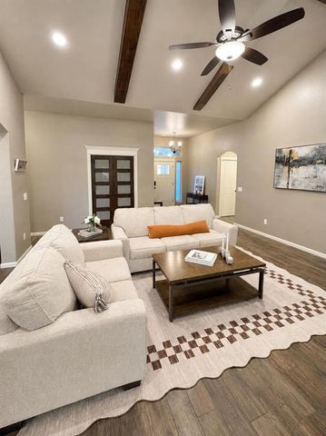 16101 SE 82nd Street, Choctaw, OK 73020