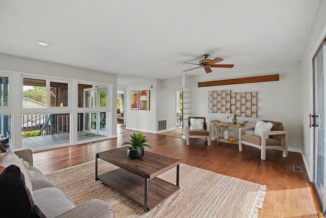 4640 Hillview Way, Sacramento, CA 95822