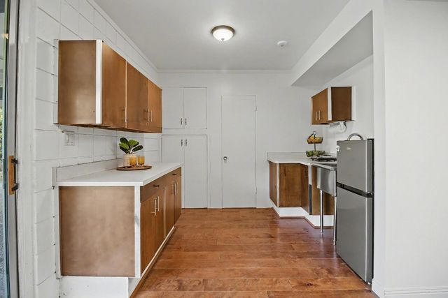 4640 Hillview Way, Sacramento, CA 95822