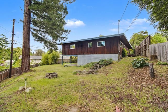 4640 Hillview Way, Sacramento, CA 95822