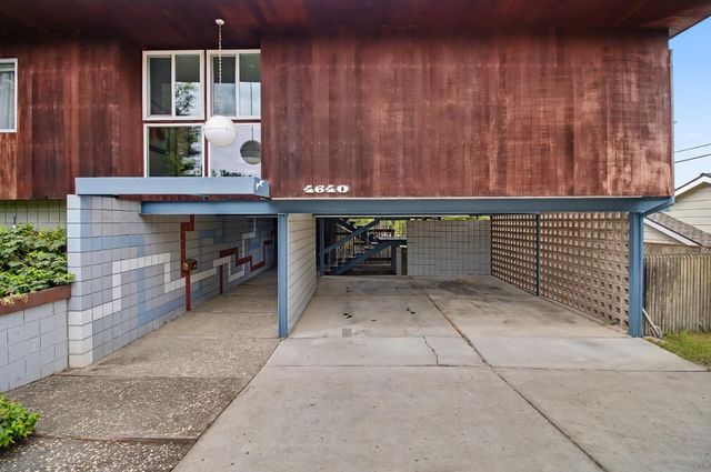 4640 Hillview Way, Sacramento, CA 95822