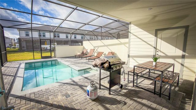16129 PALM FROND AVENUE, Clermont, FL 34714