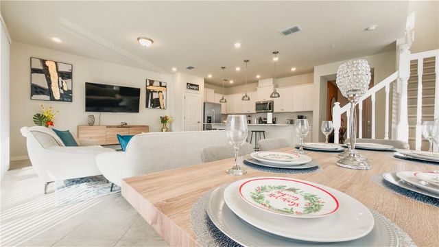 16129 PALM FROND AVENUE, Clermont, FL 34714