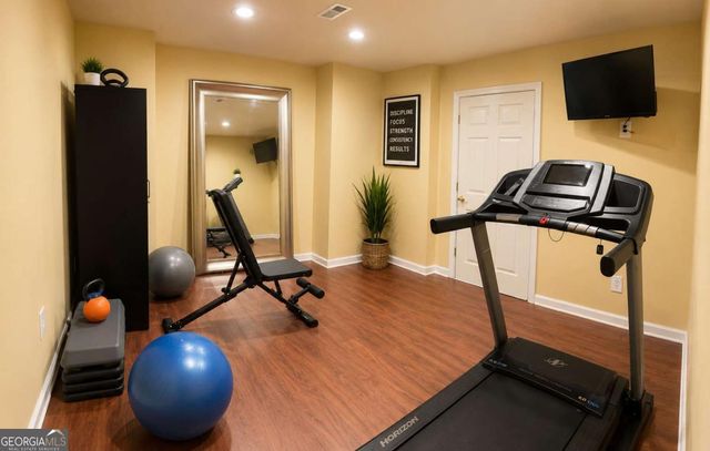 5550 Hedge Brooke Drive NW, Acworth, GA 30101