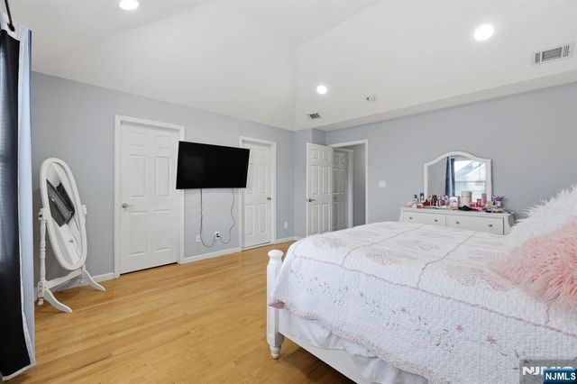 433 Linden, Elizabeth, NJ 07202