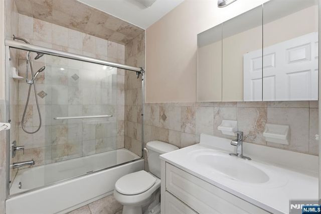 433 Linden, Elizabeth, NJ 07202