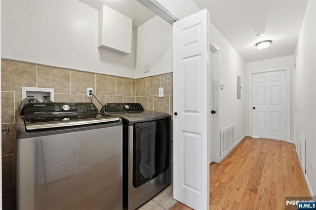 433 Linden, Elizabeth, NJ 07202