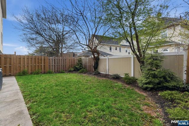 433 Linden, Elizabeth, NJ 07202