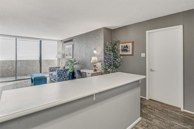 1020 15th Street 19M, Denver, CO 80202