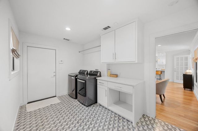 5704 Trailridge DR, Austin, TX 78731