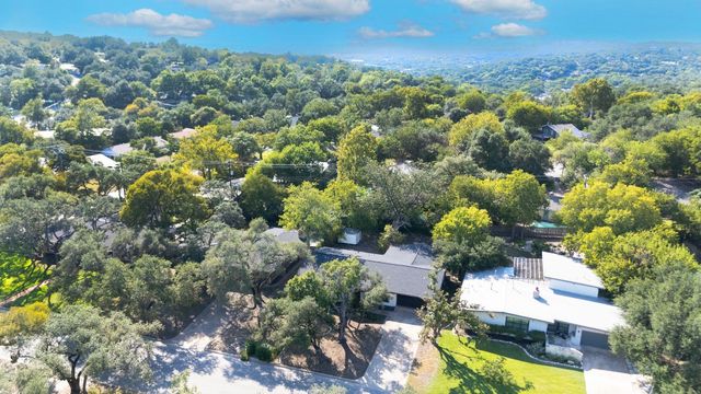5704 Trailridge DR, Austin, TX 78731