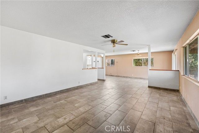 4803 W Avenue L6, Lancaster, CA 93536