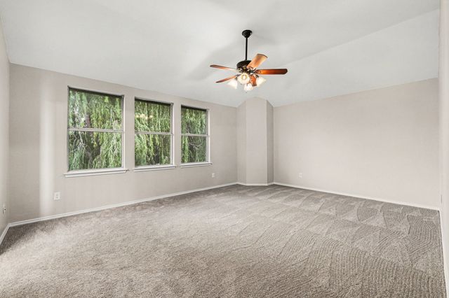 1612 Cardinal Way, Aubrey, TX 76227