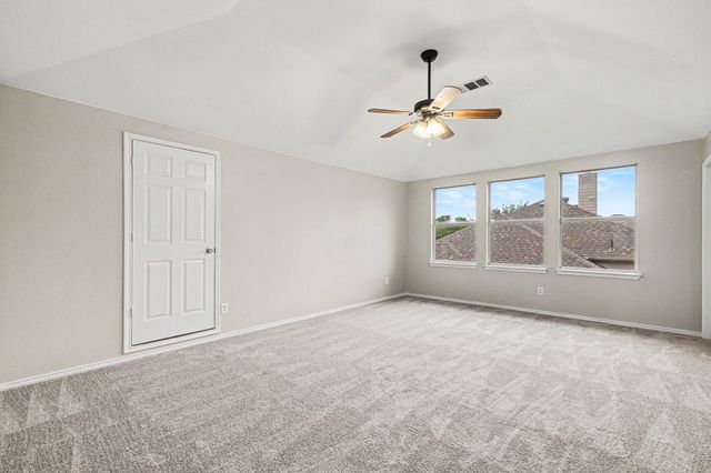 1612 Cardinal Way, Aubrey, TX 76227