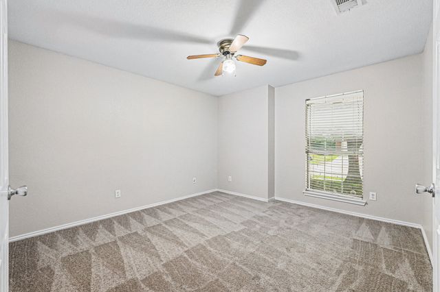 1612 Cardinal Way, Aubrey, TX 76227