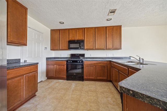 806 Sun Lodge Drive, Houston, TX 77073
