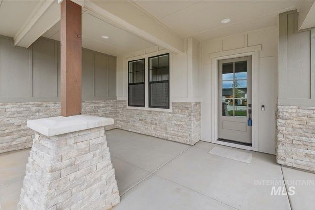 6970 E Chicken Hawk Loop, Nampa, ID 83686