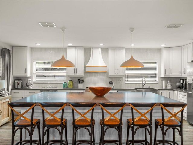 4710 W TAMBAY AVENUE, Tampa, FL 33611