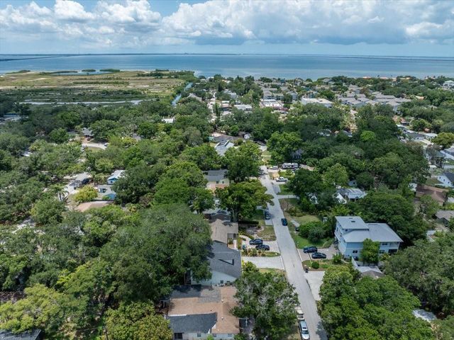 4710 W TAMBAY AVENUE, Tampa, FL 33611