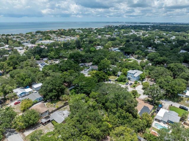 4710 W TAMBAY AVENUE, Tampa, FL 33611