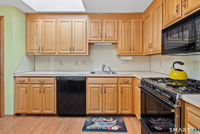 51 Ivy Lane, South Windsor, CT 06074