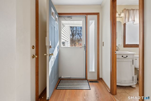 51 Ivy Lane, South Windsor, CT 06074