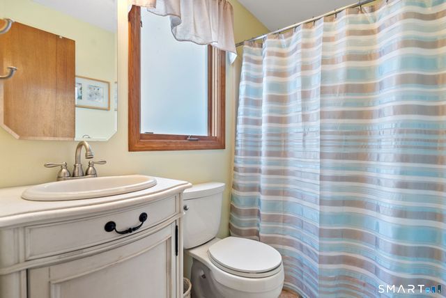 51 Ivy Lane, South Windsor, CT 06074