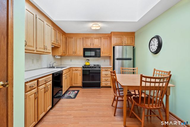 51 Ivy Lane, South Windsor, CT 06074