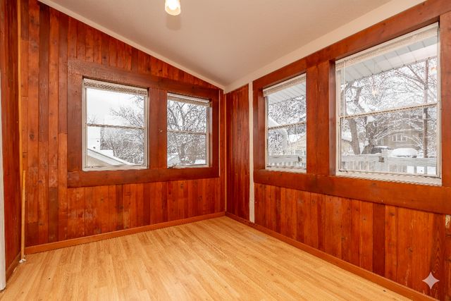 3104 Humboldt Avenue N, Minneapolis, MN 55411