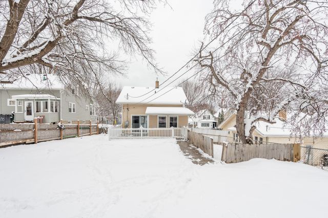 3104 Humboldt Avenue N, Minneapolis, MN 55411